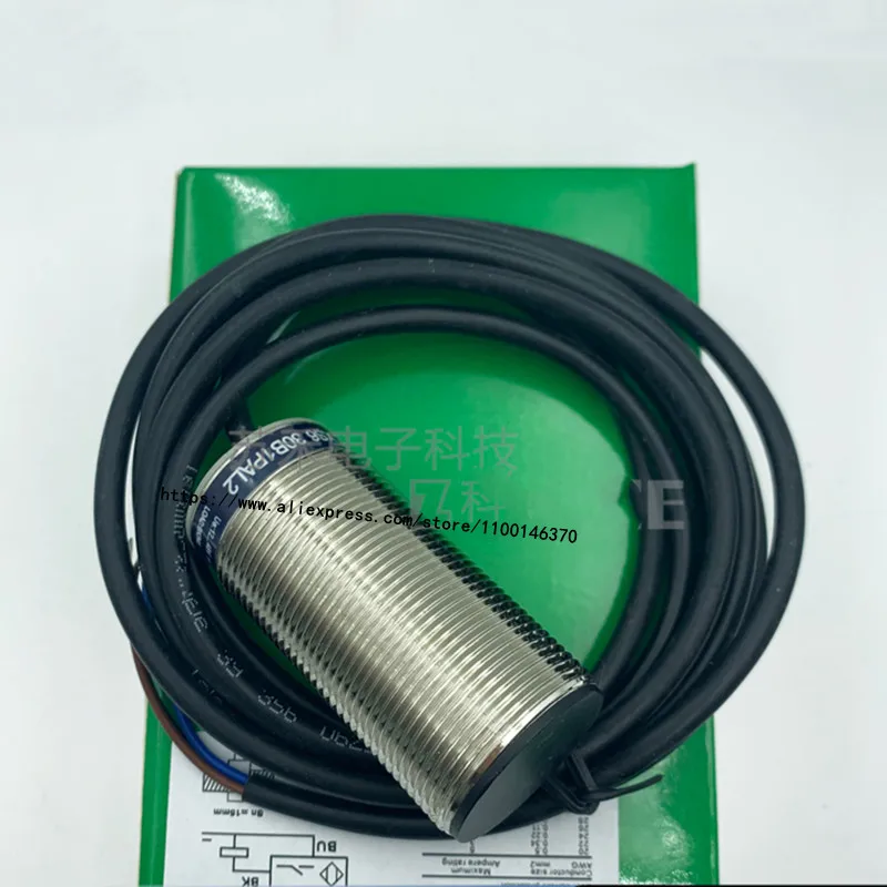 3 шт., Новый бесконтактный переключатель Schneider xs108blнал 2 XS108BLPAL2