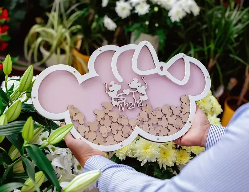 

Свадебные сувениры, свадебные атрибуты, альтернатива гостевой книге на свадьбе, гостевой книге в коробке, W