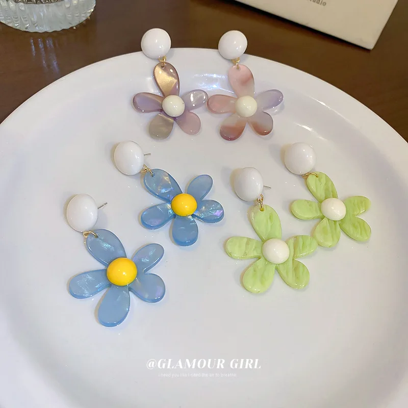 

Модные уникальные серьги-подвески в виде женских милых цветов, акриловая живопись, рельефная фигурка фруктов, масляная печать, ювелирные из...