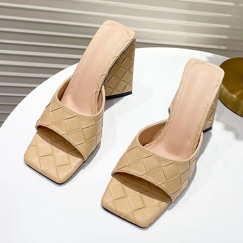 2022 New Women Slippers Peep Toe High Heels Women Sandals Slides Pu Weaven Women Mules Square Toe Block Heels Women Shoes Summer