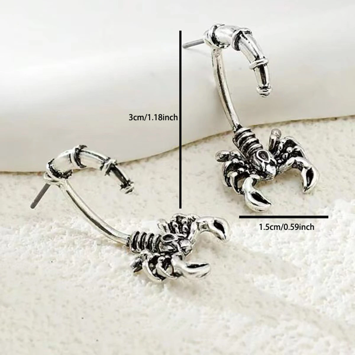 1 пара винтажных съемных сережек-гвоздиков в виде скорпиона для женщин стиле панк