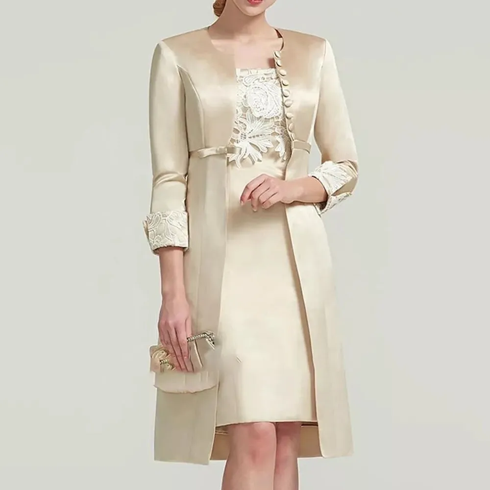 

2022 Champagne Bridal Mother Dress with Jacket Plus Size Elegant Square Neck Knee Length Satin Appliques Vestido Boda Custom