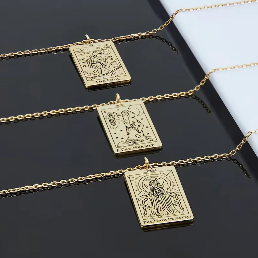 

Stainless Steel Classic Tarot Cards Pendant Necklace Major Arcana Tarot Cigano Divination Necklace Star/Moon/Death Sign Jewelry