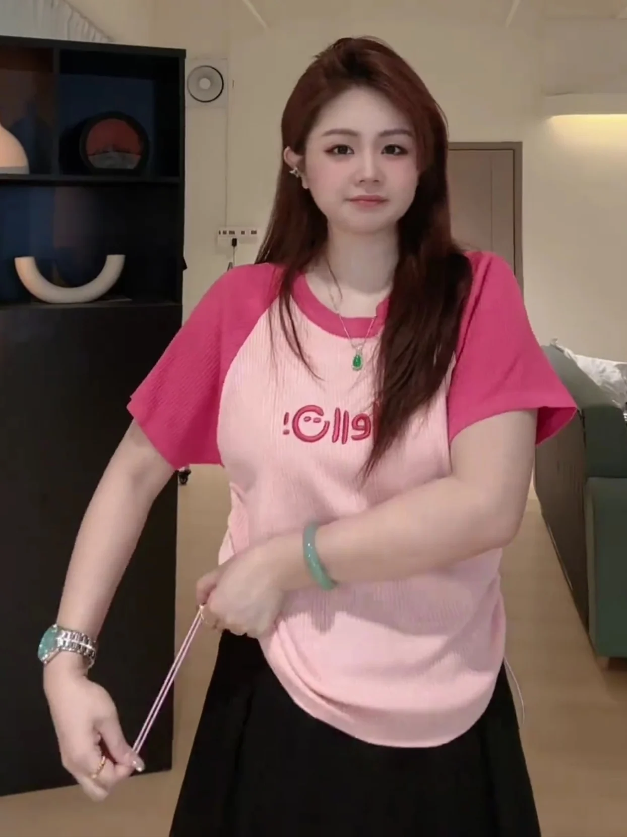 Женская футболка с коротким рукавом и кулиской в американском стиле |