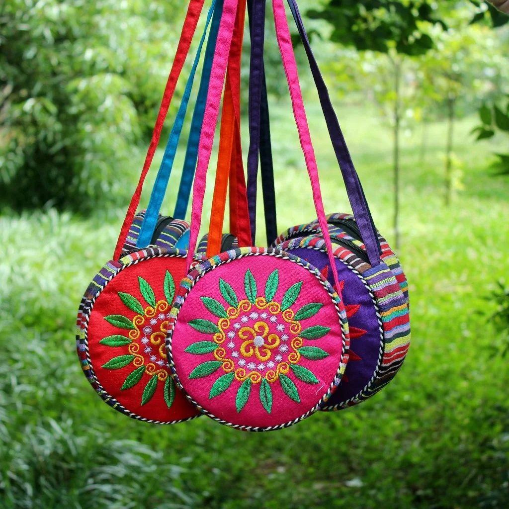 

Fashion Women Embroidery Round Shoulder Bag Ethnic Crossbody Bags for Women Zipper Casual Women's Handbags Borse Da Donna