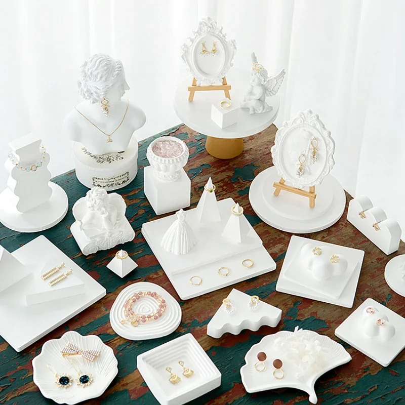 Белый пластырь ювелирные изделия серьги ожерелье кольцо набор для фотосъемки