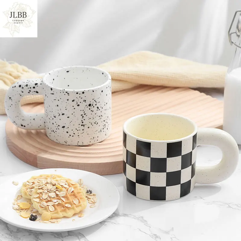 

Creative Big Fat Handle Ceramic Mugs Personalized Coffee Tea Milk Cups Breakfast Drink Tableware Nordic Home Kitchen Decor Gifts