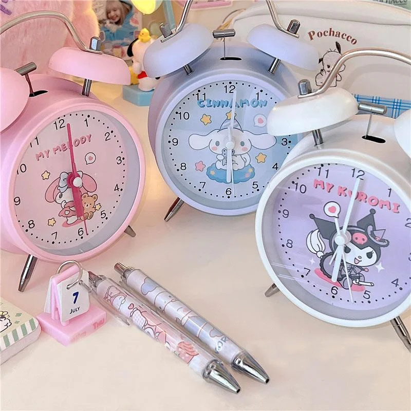 Sanrio Bedroom Alarm Clock Kuromi MyMelody HelloKitty Cinnamoroll Ins Girl Heart Bedside Silent Alarm Clock Wake Up Alarm Clock