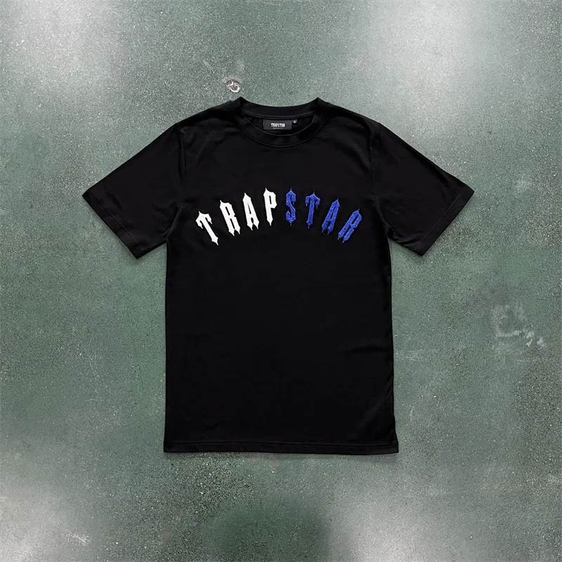 

Men 2022 Summer T-Shirt Hot Selling Trapstar Suit Irongate Arch Chenille Short Set Top Quality Embroidered Women Sportswear