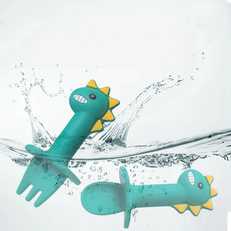 Детская развивающая Мягкая силиконовая ложка с короткой ручкой |