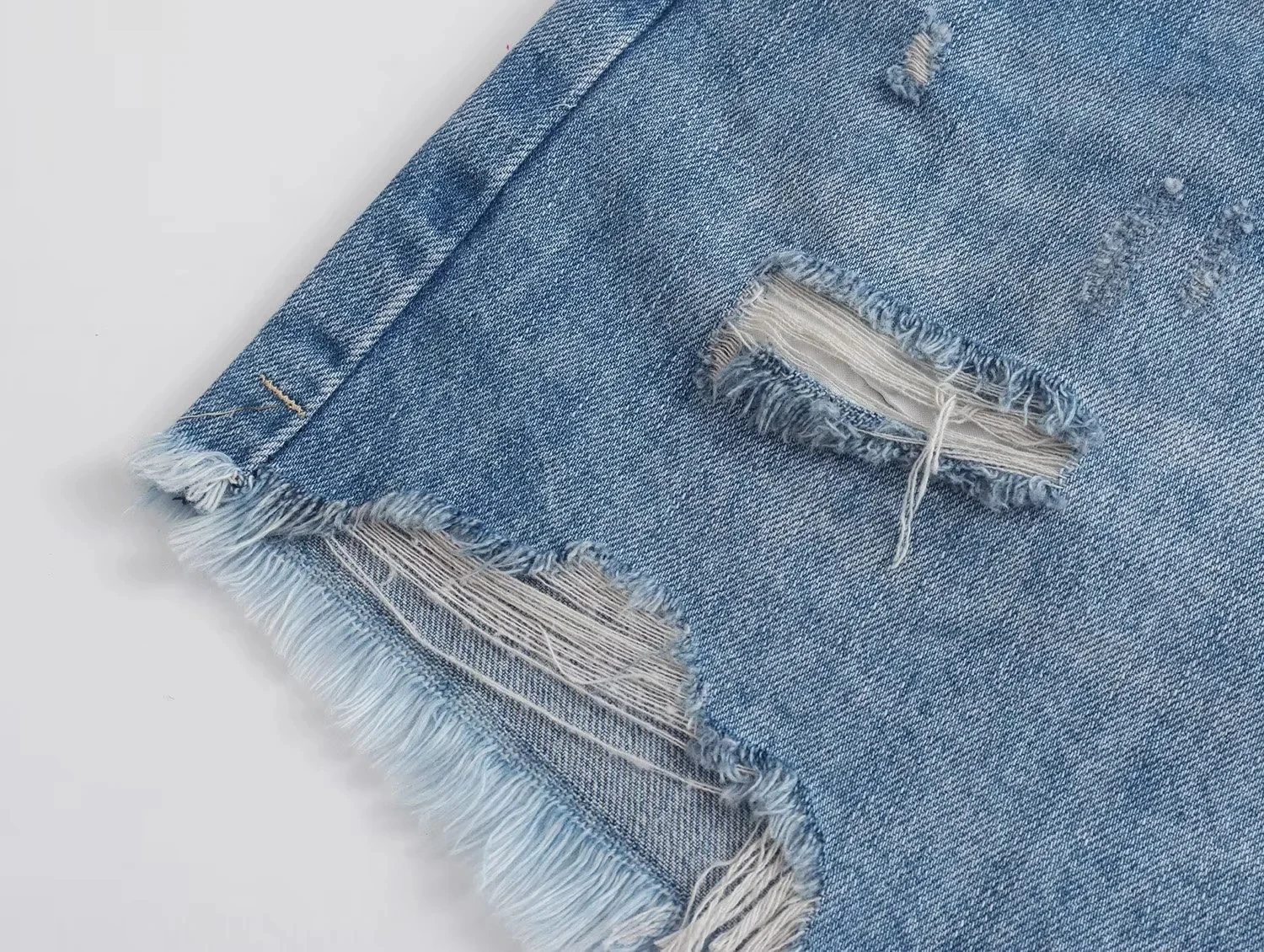 Dave&Di Ripped Loose Bermuda Mom Shorts Women Fashion Simple Denim Blue Shorts
