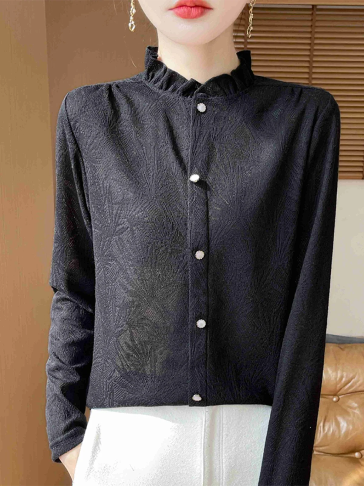 Французский sle Hepburn Sle Элегантный вязаный низ с деревянным воротником-ушанкой