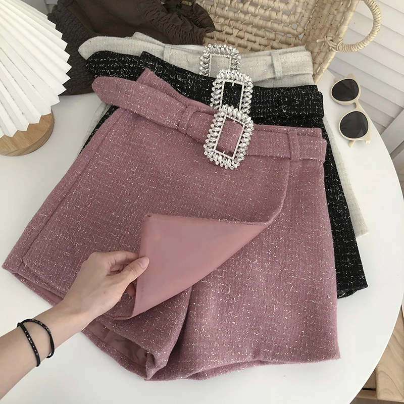 Retro Small Fragrance Wide Leg Wool Shorts Women Winter High Waist Bright Silk A-line With Belt
