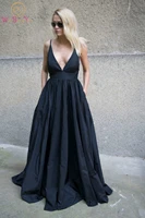 Black Simple Evening Dresses 2022 Long V Neck Spaghetti Strap A Line Taffeta Floor Length Backless Formal Party Prom Gowns