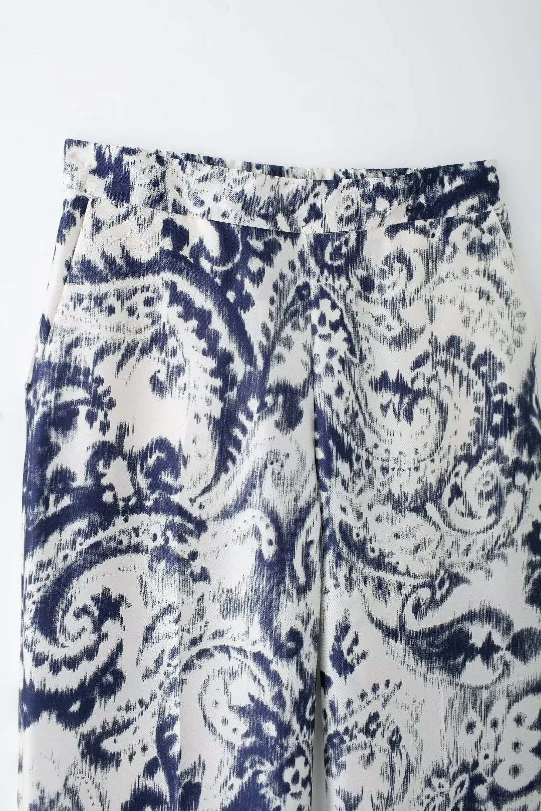 Брюки женские прямые атласные с высокой талией принтом