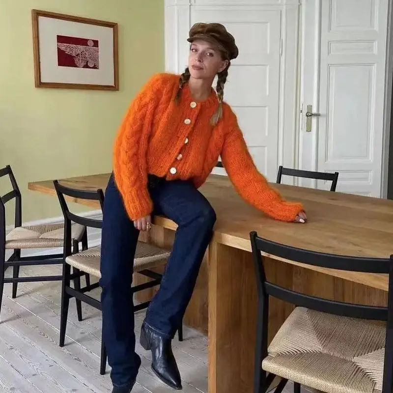 Новинка весна-осень 2024 модный темпераментный тонкий жареный вязаный кардиган