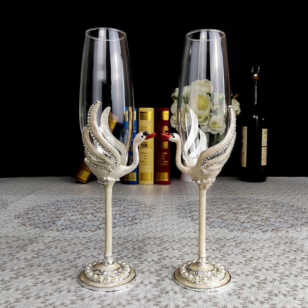 2Pcs Creative Swan Enamel Champagne Glass Crystal Wedding Toasting Wine Glasses Goblet Party Decoration Cups With Gift Box