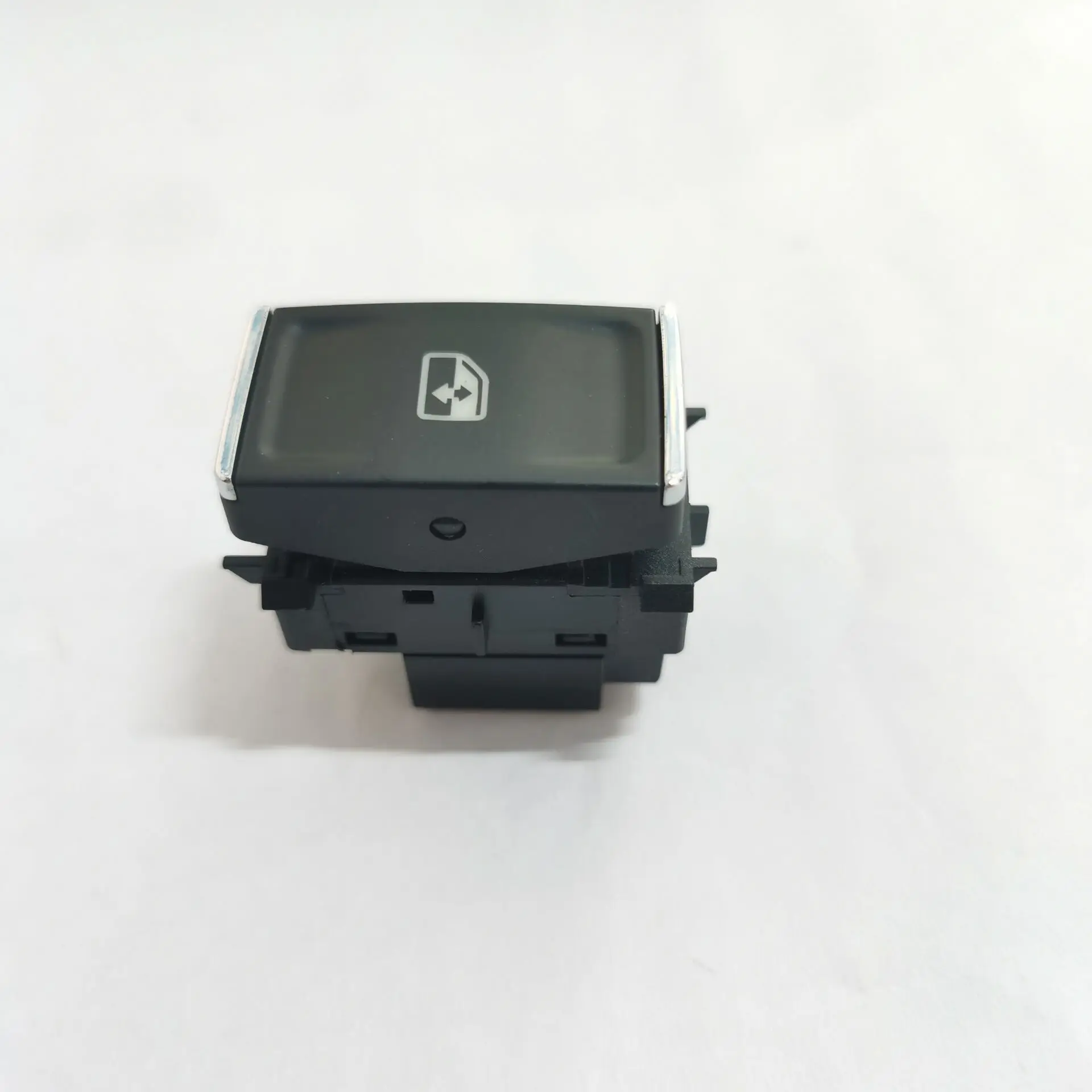 

Suitable for Skoda xinmingrui 14 window regulator switch electric door switch 5ed 959 855 C