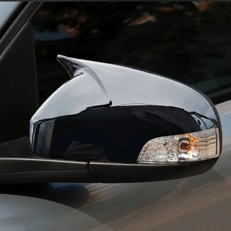 Фото BOMP для Volvo C30 C70 S40 V40 V50 V70 S60 S80 2007-2013. Клеевая установка защитного кожуха для наружного зеркала заднего вида. №4