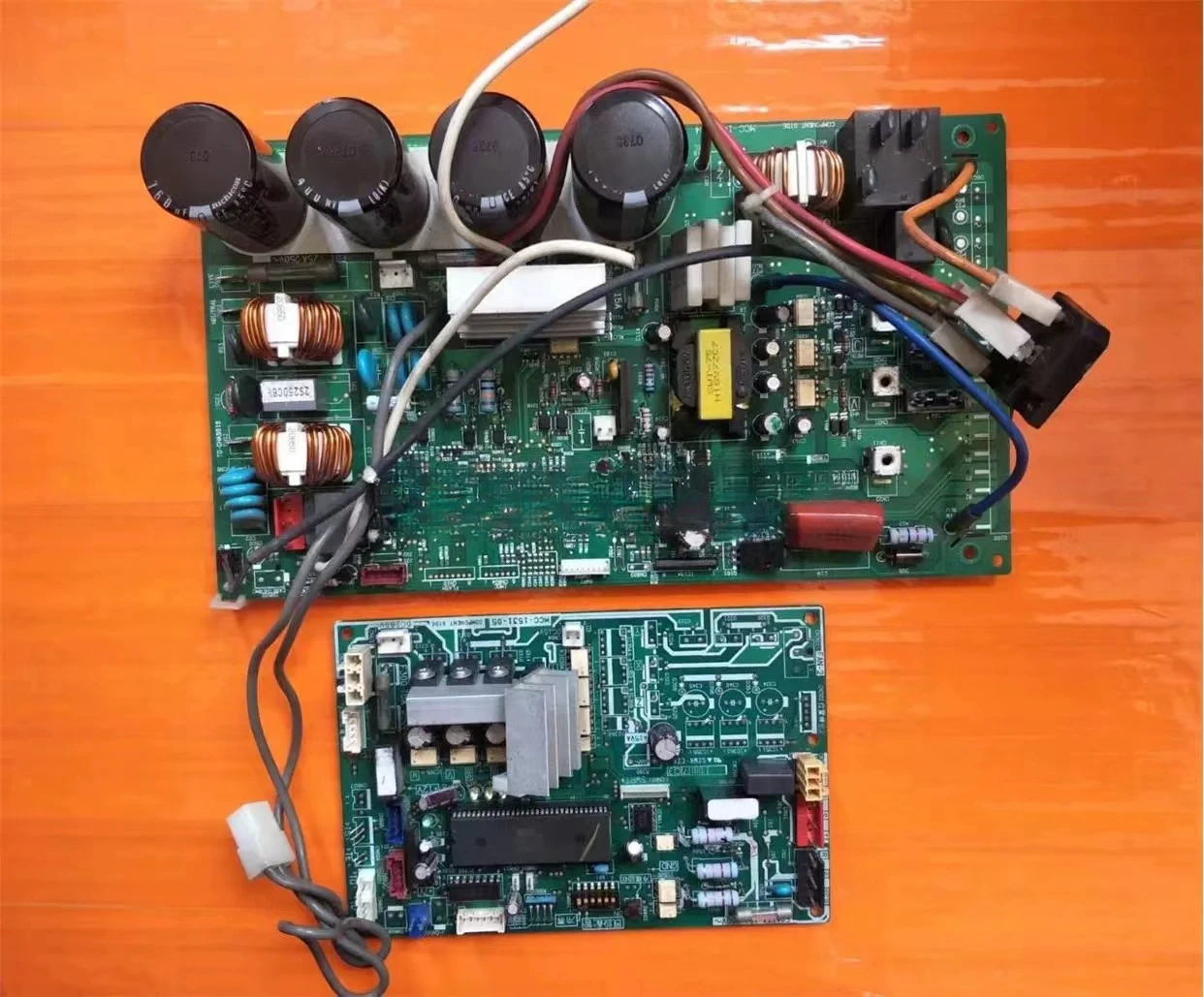 Б/у печатная плата для кондиционирования воздуха