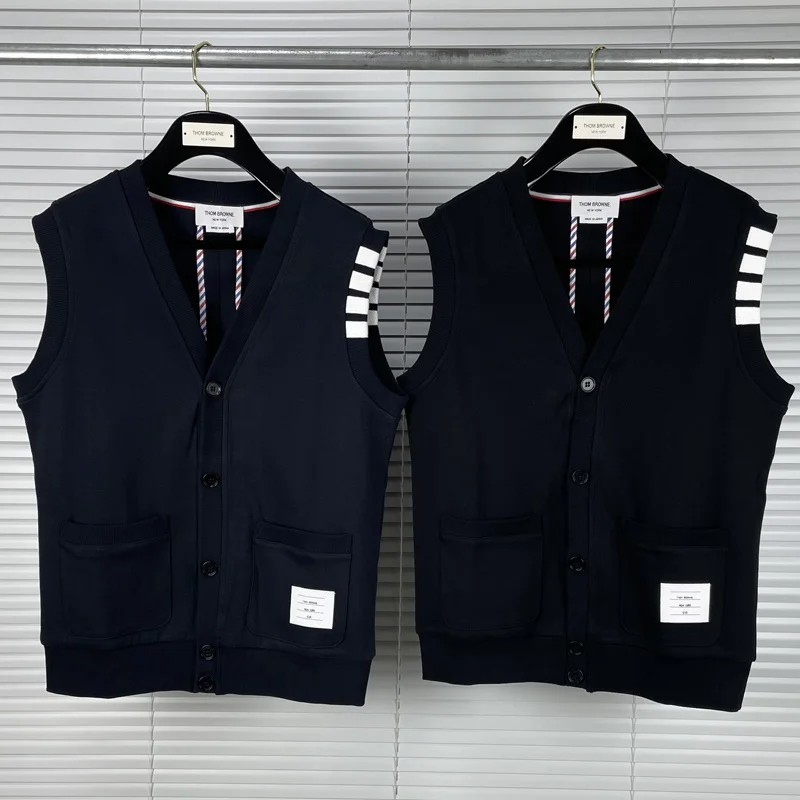 

Fashion TB THOM Brand 2023 Vest Solid Cotton Casual Sweaters Men Slim Fit Cardigan Coat Autumn Winter Sleeveless Jacket