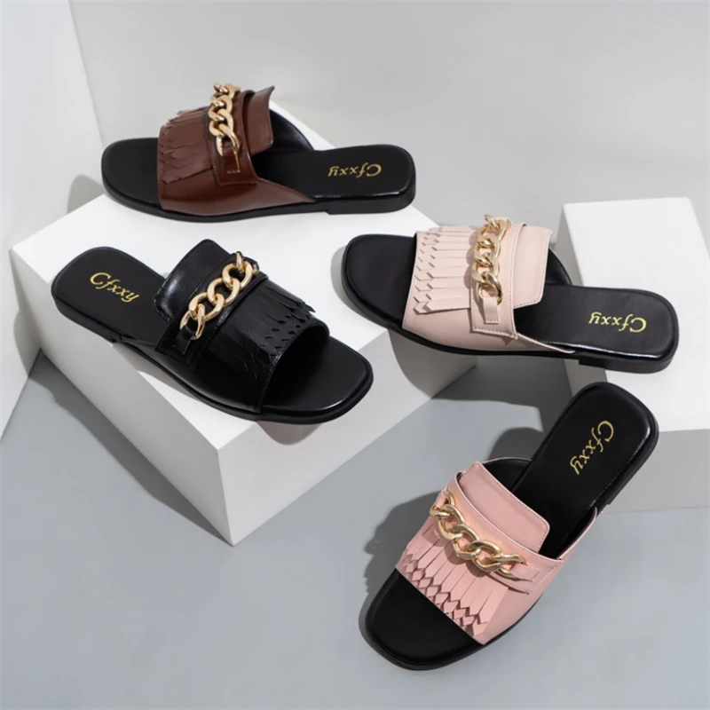 

Шлепанцы женские с металлической цепочкой, сандалии с бахромой, открытый носок, плоская подошва, пляжные тапочки, сланцы, летняя обувь