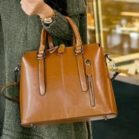 2022 new luxury leather womens bags fashionable ladies handbags large capacity messenger shoulder bags oil wax cowhide bags