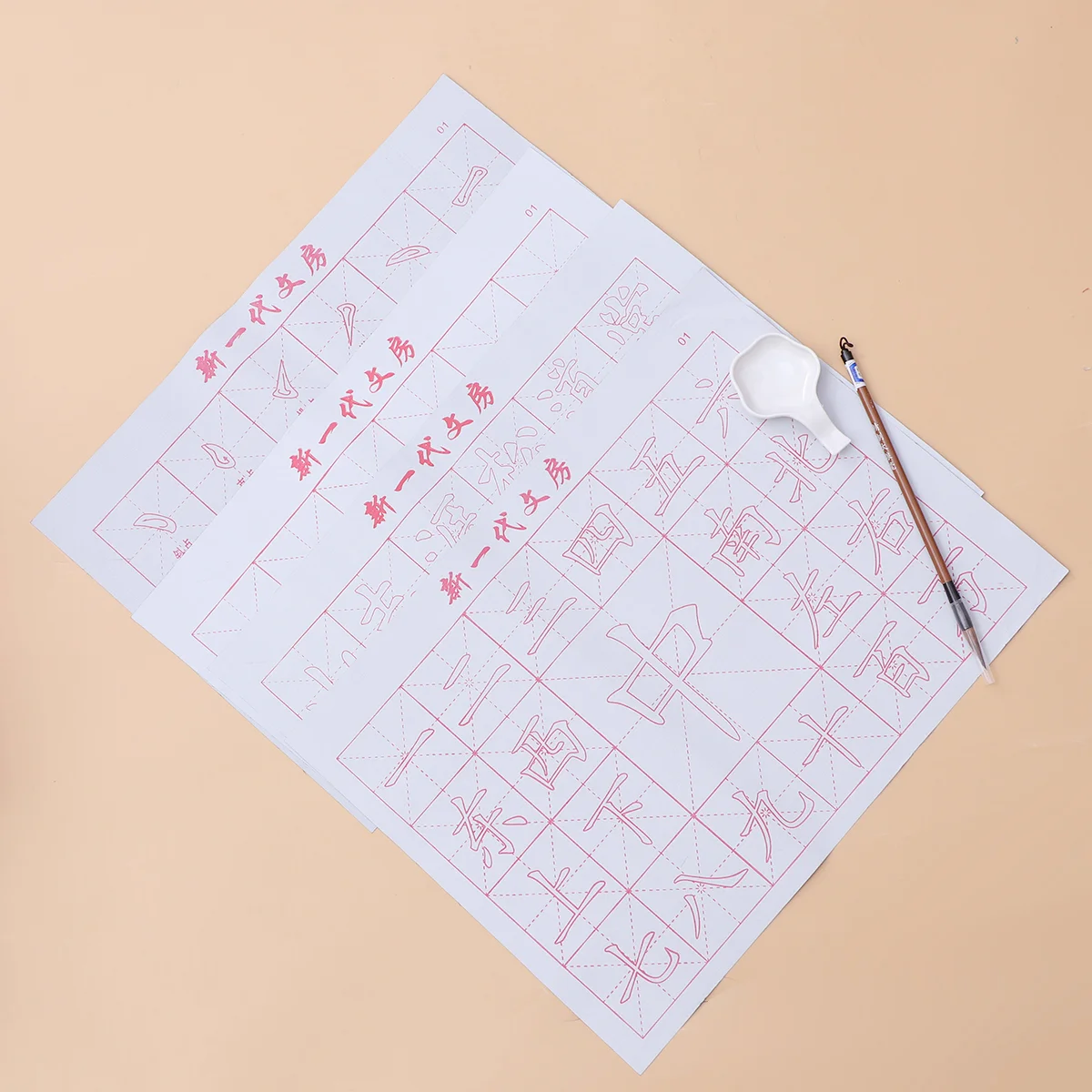 

Set of Chinese Calligraphy Cloth Rewritable Writing Paper Ink Brush for Writing