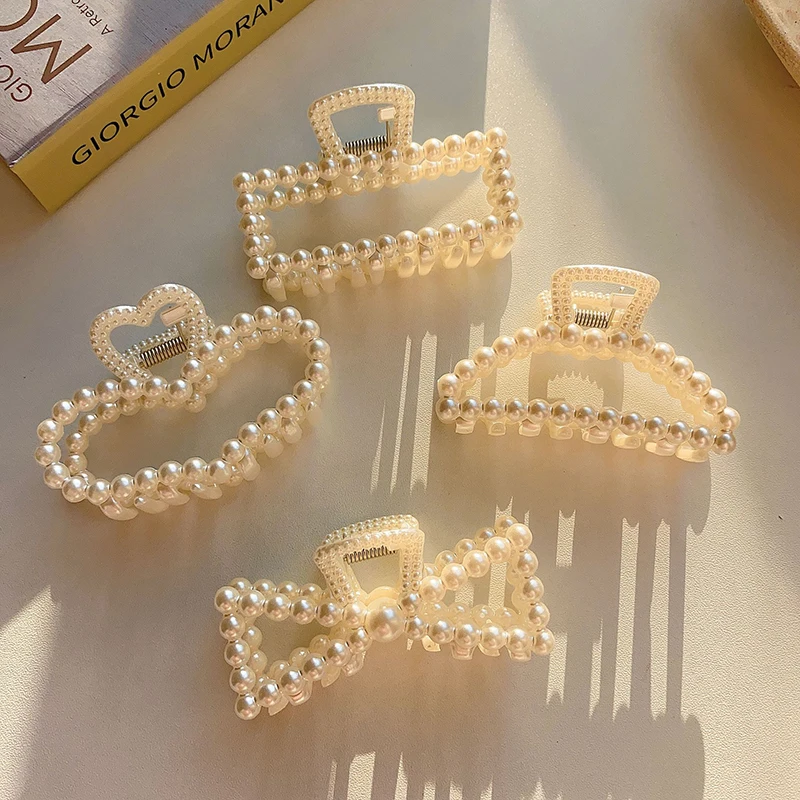 

Pearls Hair Jaw Clip for Women Girls Korean Ins Fashion Elegant Temperament Wild Simple Mini Crab Hair Clip Wed Hair Accessories