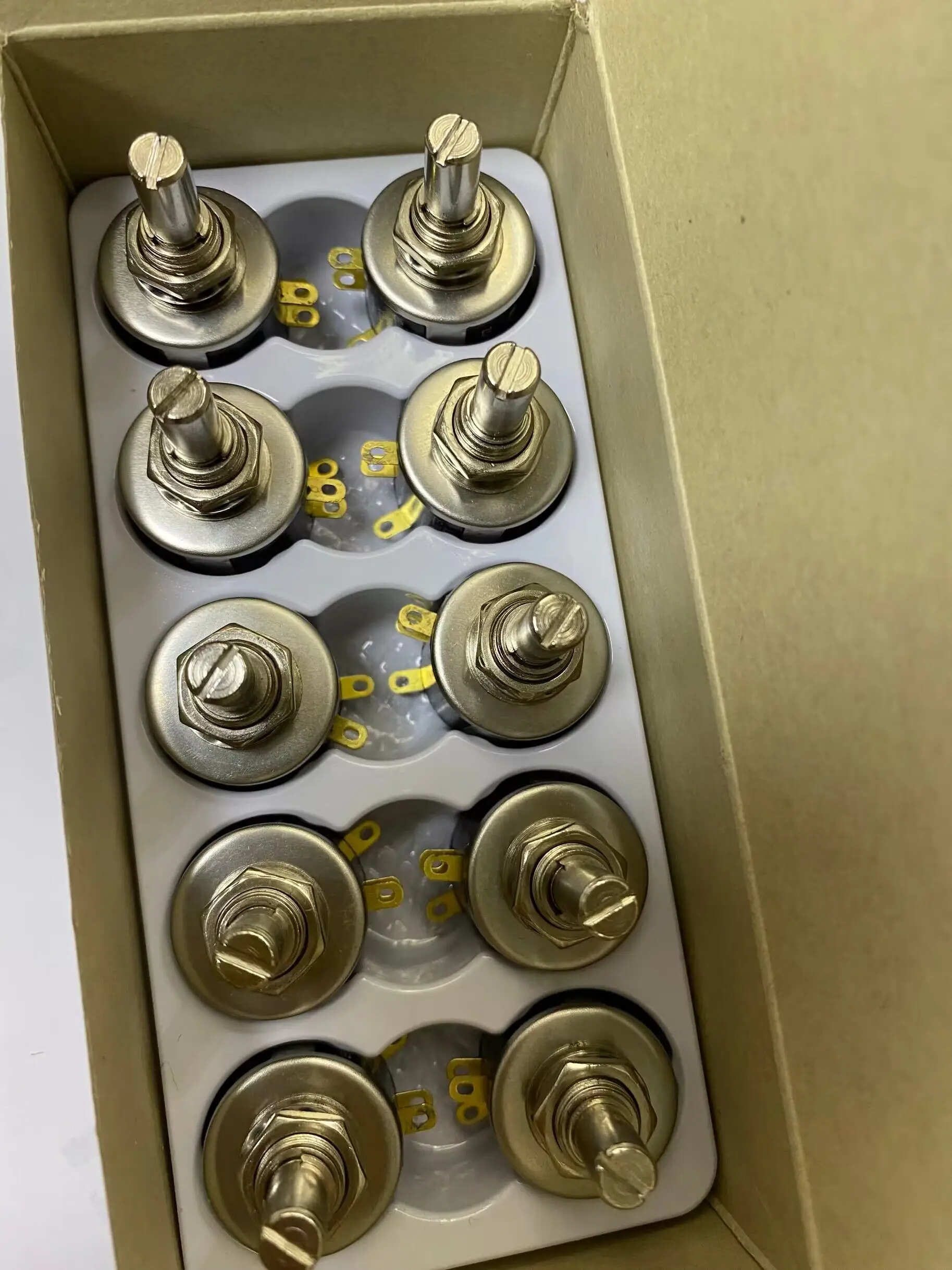 Новый многовитковый проволочный потенциометр Spectrol 10 обмин 534-11103 534B1103JC 100R 500R1K 2K 5K 10K 20K 50K 100K (art.: 3920ce2dbc25d) - 3920ce2dbc25d