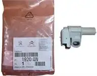 

Store code: 1920QN interior camshaft camshaft sensor 207 for....