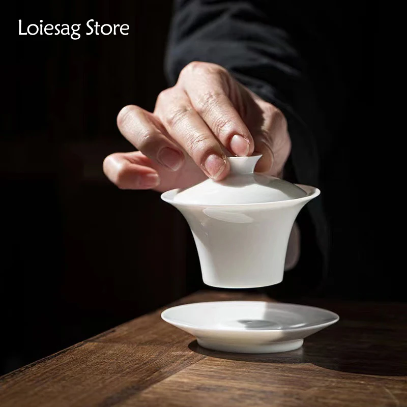 

Большая белая фарфоровая чашка Loiesag с крышкой, керамический чайный набор, чайная чашка кунг-фу, тонкие шины, чайное устройство для пузырьков,...