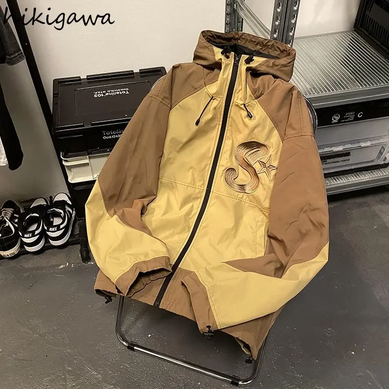 Женская винтажная куртка с капюшоном и вышивкой свободного покроя