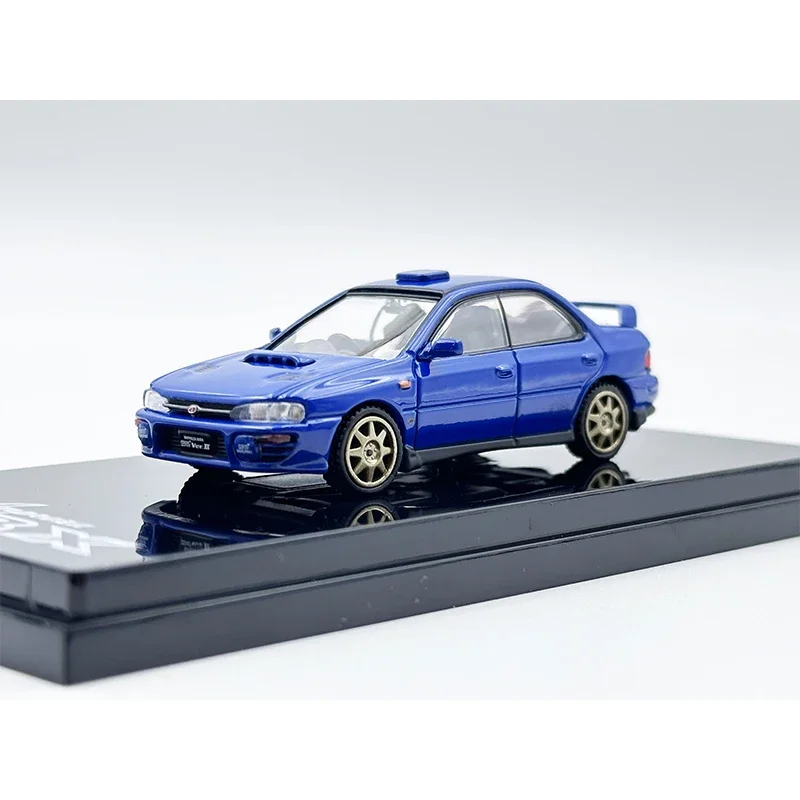 В наличии 1:64 HJ Impreza GC8 Sports Blue с двигателем литая под давлением диорама коллекция