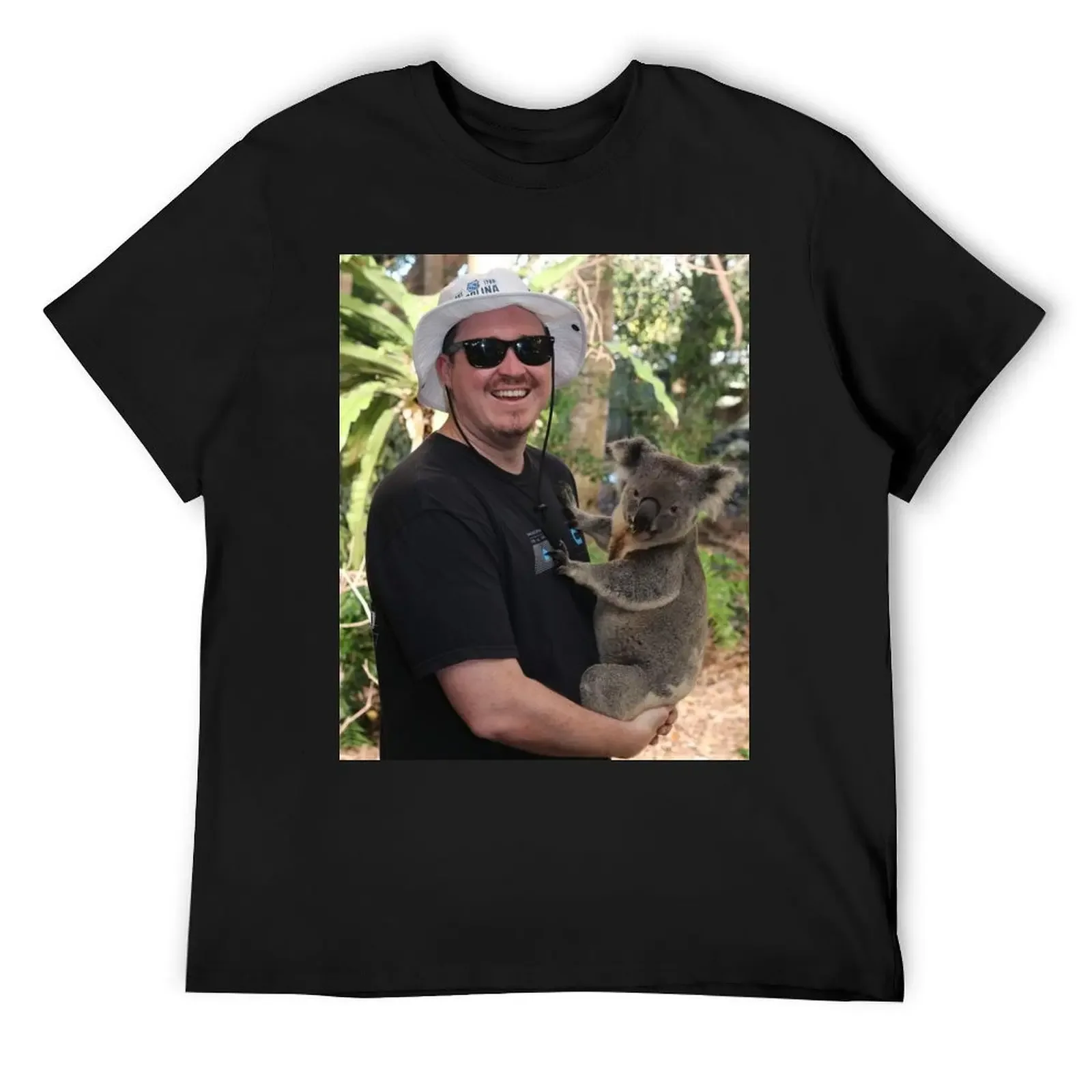 Футболка Shane Gillis holds a koala топы для спортивных фанатов футболка с рисунком