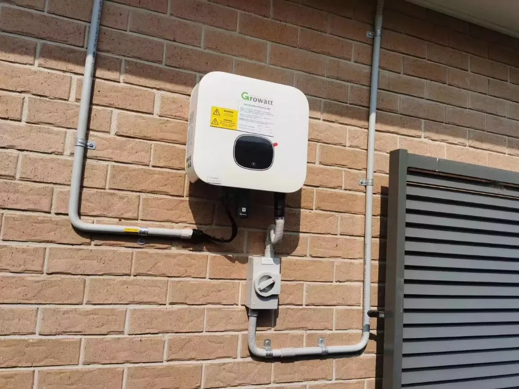 Сетевой инвертор Growatt MIC 1500TL-X 1 5 кВт 1MPPT 230 В (180-280 В) 50/60 Гц однофазный DDP в Европе