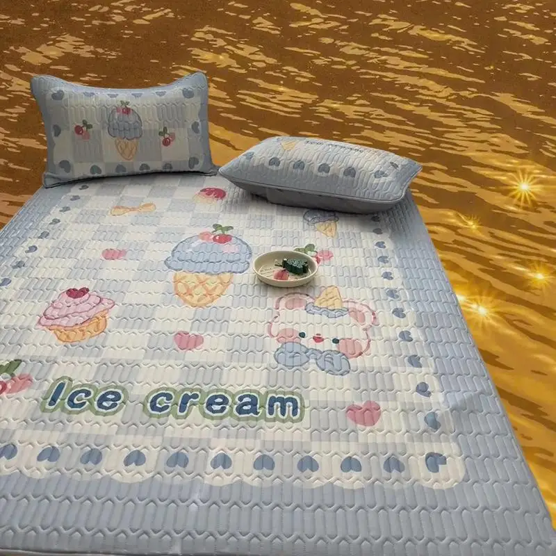 

Cute Style Latex Mat Three-Piece Set - Breathable and Comfortable for a Cozy HomeIntroducing our adorable Cute Style Latex Mat