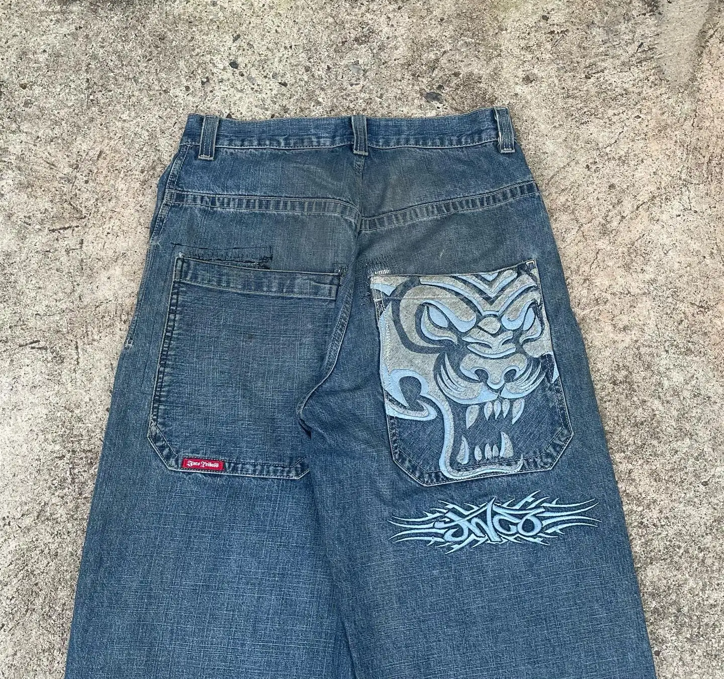 

Джинсы JNCO Y2K для мужчин и женщин, голубые мешковатые джинсы в стиле ретро, с графической вышивкой, в стиле хип-хоп, джинсовые брюки в готическом стиле Харадзюку с завышенной талией