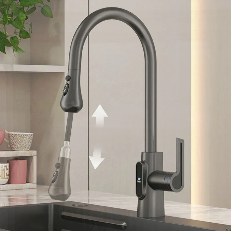 Кухонный смеситель с цифровым дисплеем для холодной и горячей воды распылитель