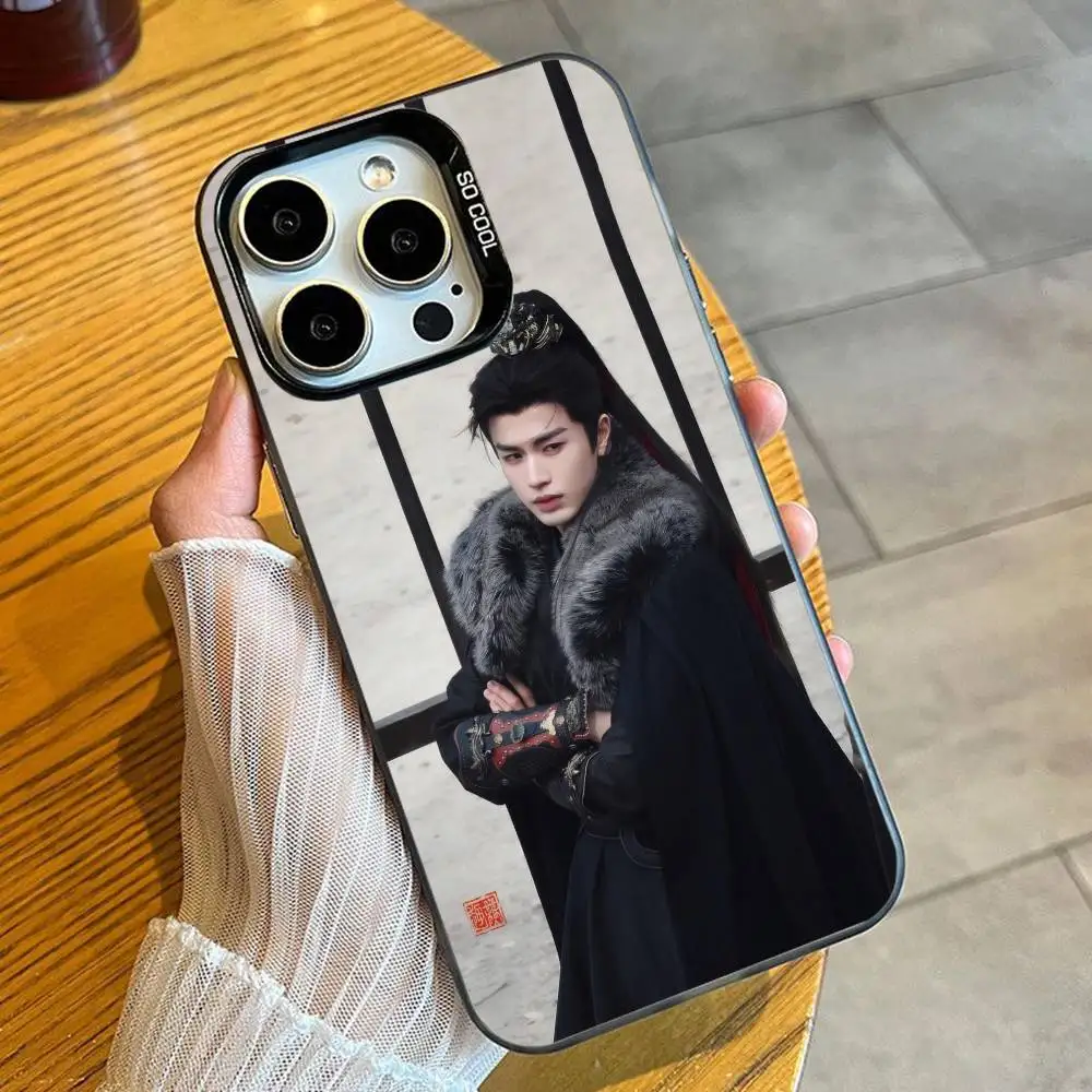 Фото Чехол для телефона Linghe Z-ZHANG в стиле древних костюмов для iPhone 16 17 15 14 12 13 Pro Max, черный матовый противоударный чехол-накладка №2