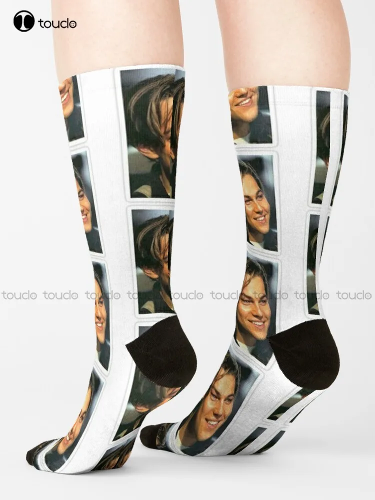 

Leonardo Dicaprio Socks Softball Socks Streetwear Personalized Custom Unisex Adult Teen Youth Socks 360° Digital Print Retro Art