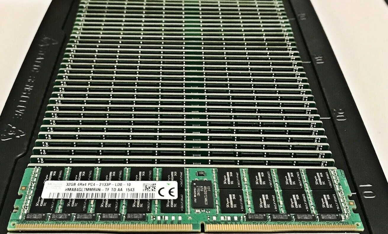 

RAM 32G 4DRX4 PC4-2133P RECC HMA84GL7AMR4N-UH Server RAM 1PCS