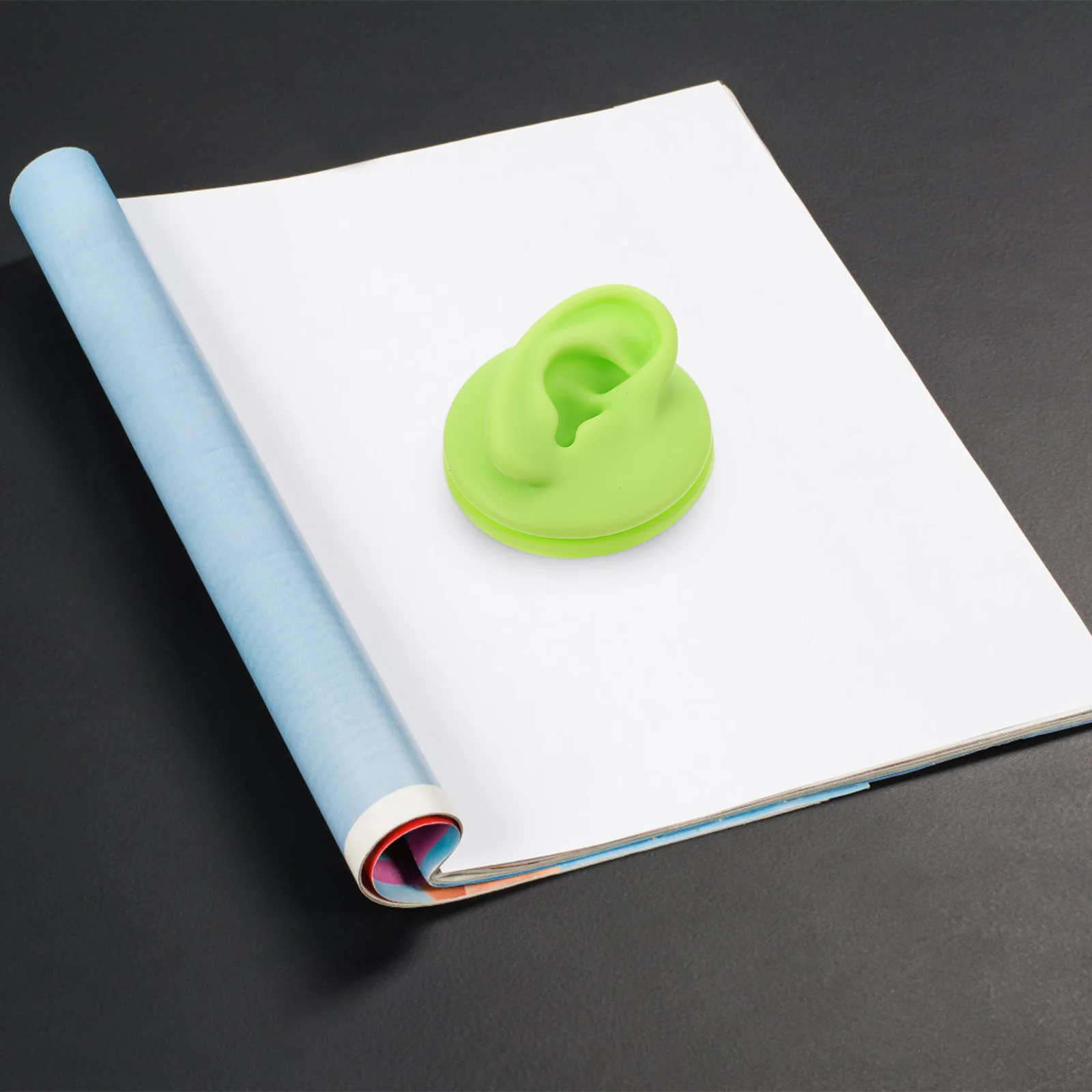 

2 Ear Models Simulation Silicone Ear Models Statue for Jewelry Display, Sketching, Teaching, Ear Project Practice ( Green )