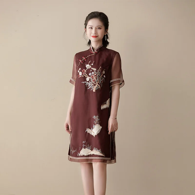 New Arrival 100% Silk Chinese Women Dress Short Sleeve Embroidery Cheong-sam