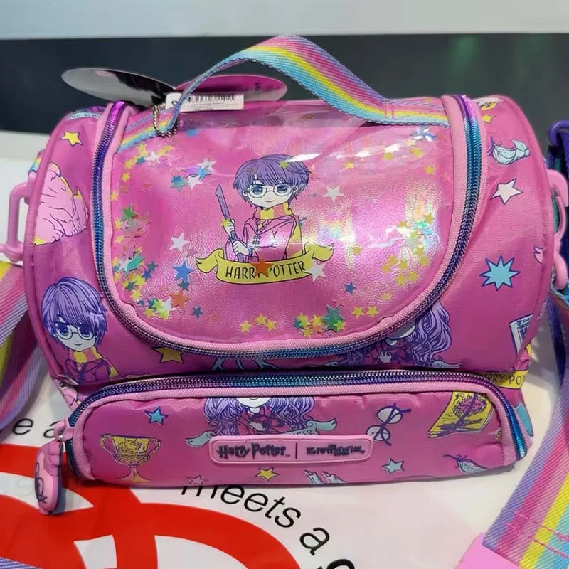 Фото Натуральный австралийский студенческий рюкзак Smiggle, детские канцелярские принадлежности, пенал, рюкзак с уменьшением нагрузки, сумка для обеда, студенческий подарок №3