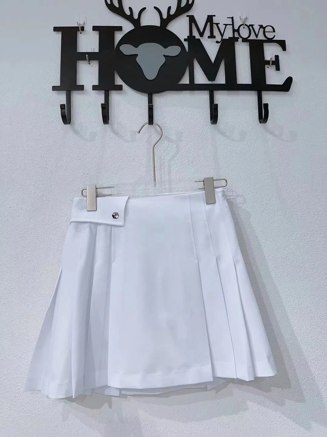

2023 Golf Apparel Women's Skirt Slim and Versatile Comfortable Pleated Skirt Golf Skirt