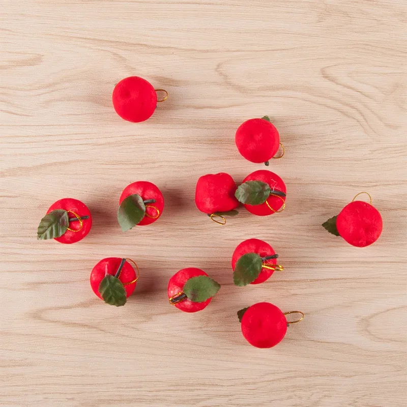 Маленькая подвеска 12 штук 3 см красное яблоко