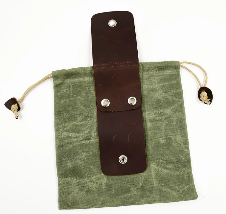 

Portable Outdoor Foraging Bag Waxed Canvas Waterproof Folding Belt Bag Drawstring Pouch for Camping Hiking foraging