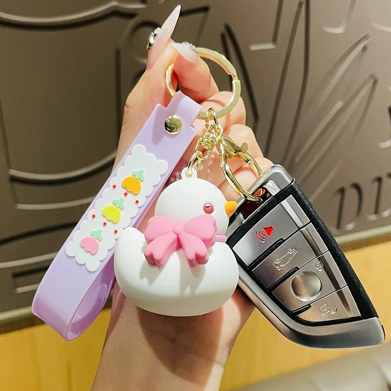

Creative Cartoon Duck Keychains Couple Bag Pendant Accessories
