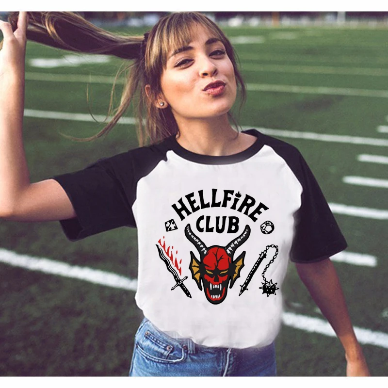 

Eddie Munson Season 4 T Shirt Women Hellfire Club Tshirt Funny 90s Female Graphic T-shirt Ullzang Upside Down Top Tees Shirt